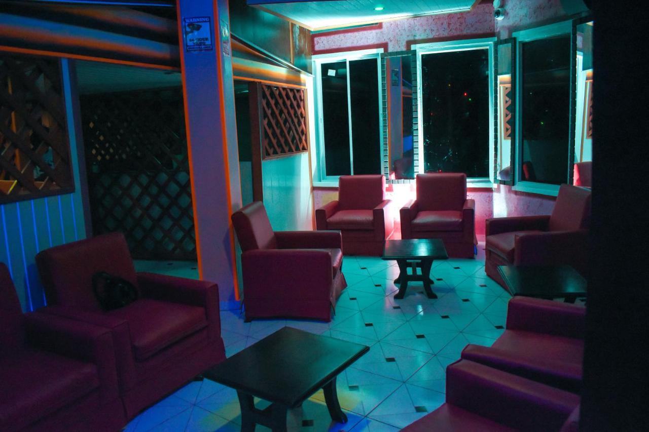 La Pepiniere Hotel Pétionville 外观 照片
